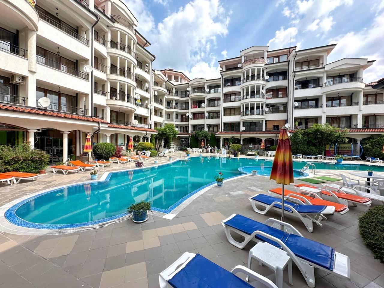 Dkapartments Chateau Valon サニービーチ エクステリア 写真