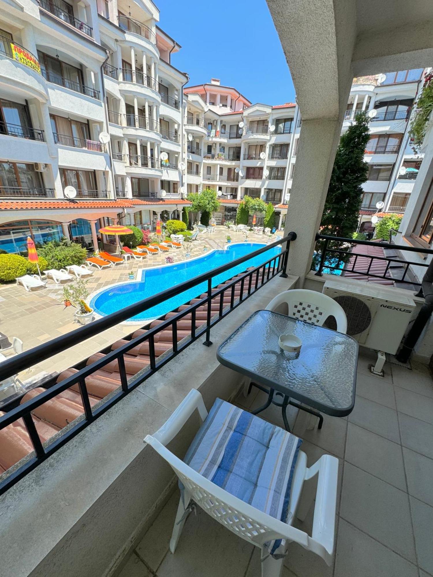Dkapartments Chateau Valon サニービーチ エクステリア 写真